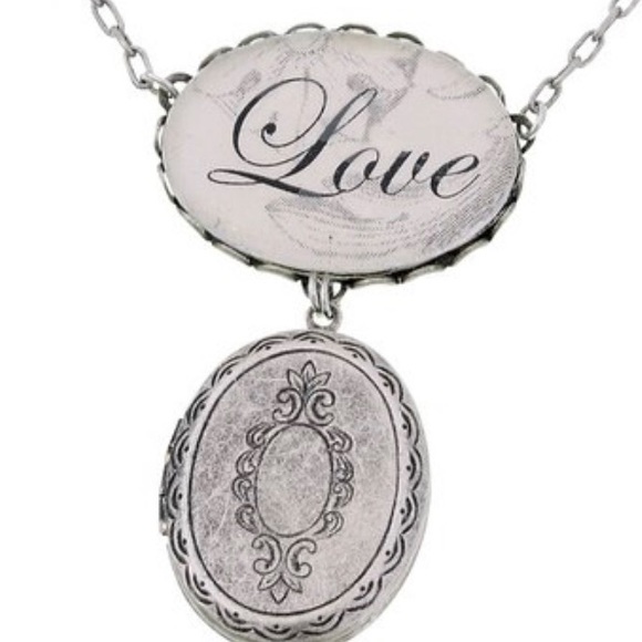 Vintage Love Glass Locket Necklace,NWT-Boutique - Picture 4 of 4